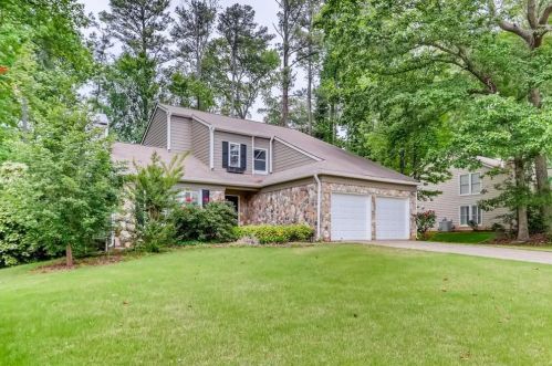 2981 Sutton Gln, Marietta, GA 30062-4540