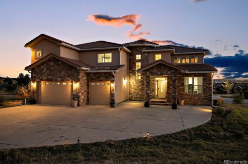 16520 Easter Way, Denver, CO 80016-1428