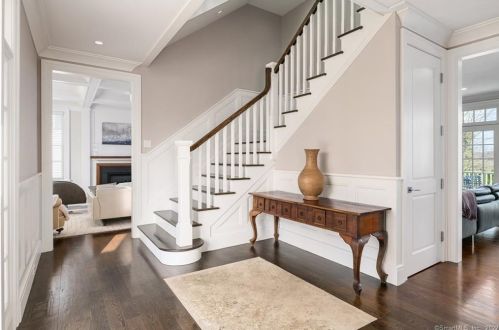 69 Sheephill Rd, Riverside, CT 06878-1419