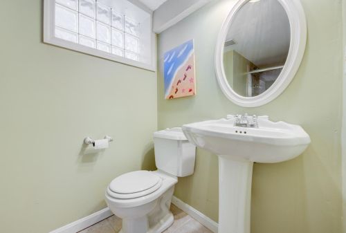 3780 Drake Ave, Cincinnati OH  45209-2150 exterior