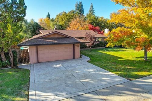 6031 Dublin Way, Citrus Heights, CA 95610-6512