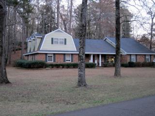 133 Northdale Dr, Columbus, MS 39705-1624