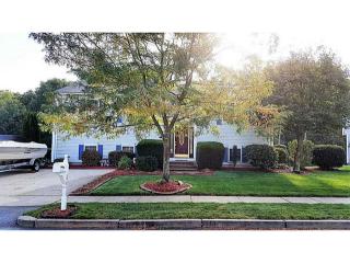 66 Remington Farm Dr, Coventry, RI 02816-8279