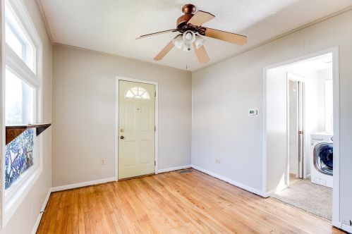 1458 Almond Ave, Saint Paul MN  55108-2536 exterior