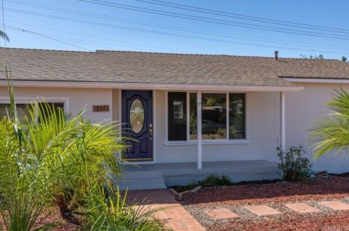 2181 Charles Way, El Cajon, CA 92020-2810