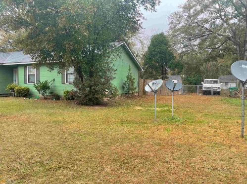 958 Lakeside Dr, Valdosta, GA 31602-3701