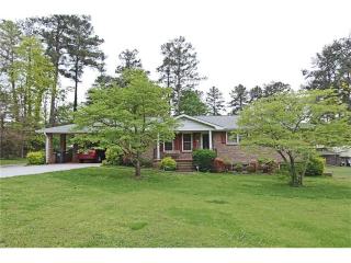 2149 Surrey Trl, Conyers GA  30013-2217 exterior