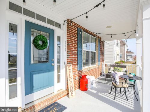 395 Lord Fairfax St, Charles Town WV 25414-2529 exterior