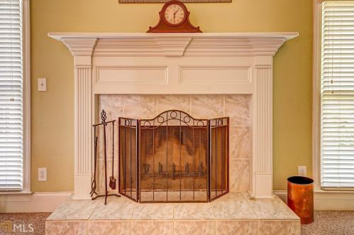 2645 High St, Conyers GA  30094-6848 exterior