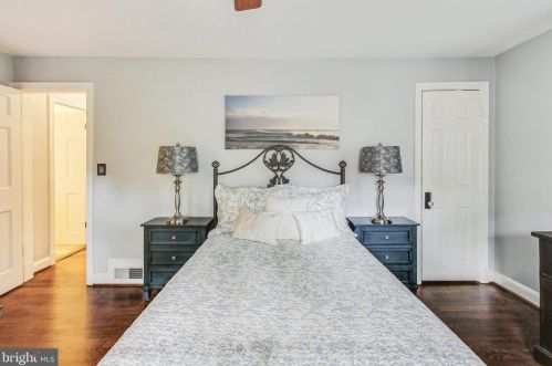 1506 Live Oak Dr, Silver Spring MD 20910-1543 exterior