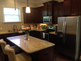 1705 Lincoln St, Savannah GA  31401-7545 exterior