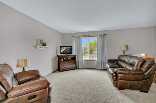 2705 Shannon Pl, Saint Cloud, MN 56301-1709