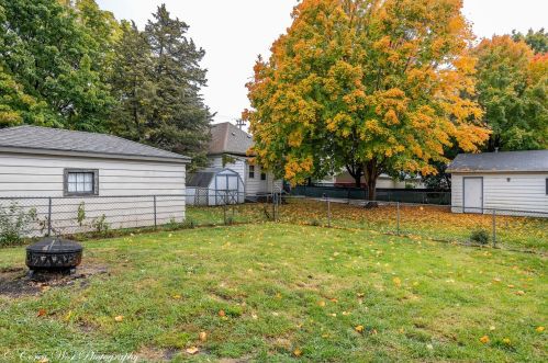 412 Cottage Row, Sycamore IL  60178-2107 exterior