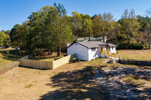 2004 Hi Roc Rd, Conyers GA  30012-2534 exterior