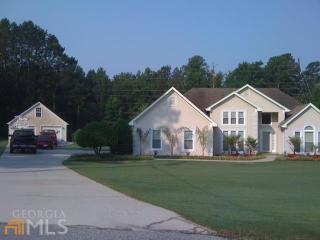 12773 Cattail Ct, Hampton, GA 30228-2611