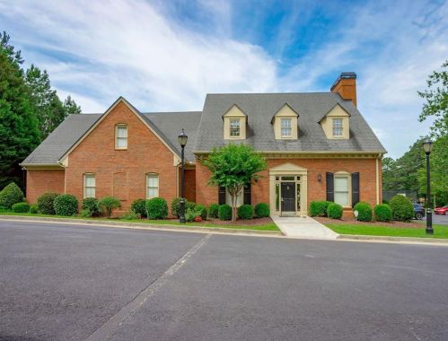 2551 Essex Ln, Atlanta GA  30331-7855 exterior