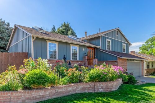 1422 Chambers Cir, Denver CO  80012-4731 exterior