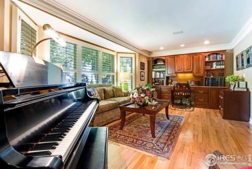 1325 Parkwood Cir, Fort Collins CO  80525-1927 exterior