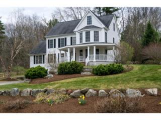 37 Tyler Dr, Goffstown, NH 03045-2128