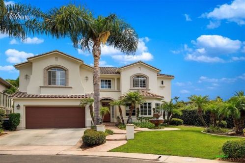 511 Paloma Ct, Encinitas, CA 92024-2392