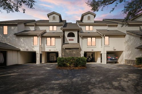 406 Yacht Harbor Ct, Isle Of Palms SC  29451 exterior