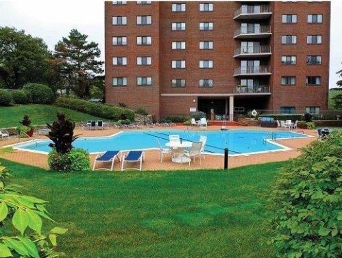 5300 Hamilton Ave, Cincinnati OH  45224-3196 exterior