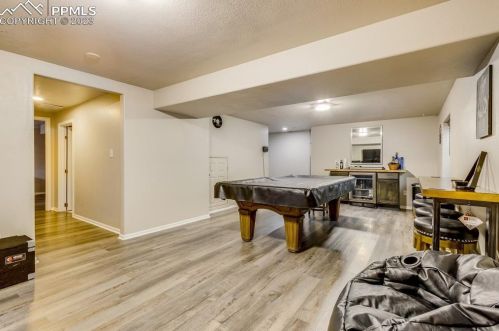 4111 Crestview Dr, Pueblo CO 81008-1761 exterior