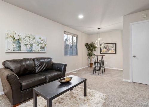 1719 Jerry Murphy Rd, Pueblo CO  81001-1540 exterior