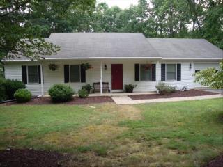 214 Beagle Gap Run, Waynesboro VA  22980-9321 exterior