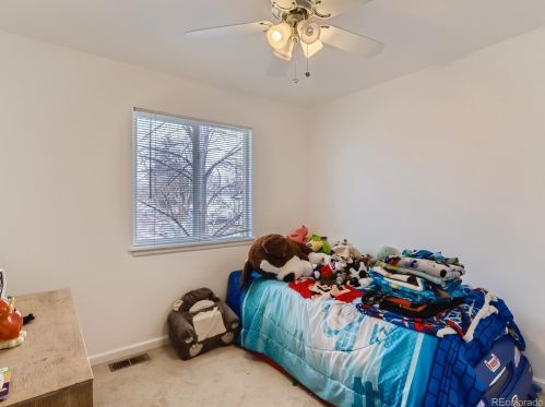 954 Monroe Ave, Loveland CO  80537-4945 exterior