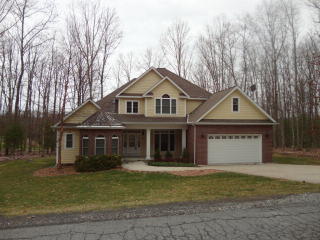 529 Edward Dr, Glade Springs, WV 25832-9057