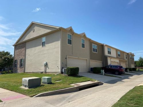 6900 Pascal Way, Fort Worth TX  76137-7561 exterior