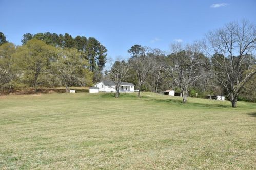 100 Oglesby Bridge Rd, Conyers GA  30094-4136 exterior