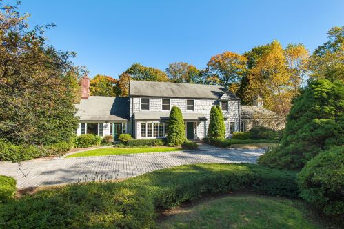 9 Field Point Cir, Greenwich, CT 06830-7072