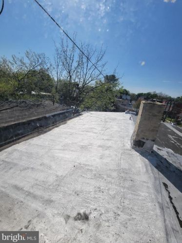 703 State St, Trenton NJ 08609-2008 exterior