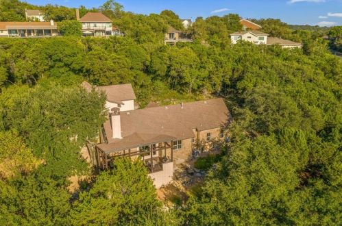 4008 Dry Creek Dr, Austin TX  78731-4825 exterior