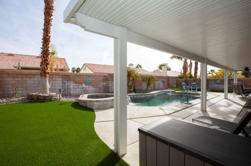 45030 Bridgette Way, La Quinta, CA 92253-4242