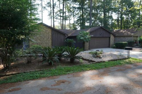 248 Point Clear Dr, Conroe TX  77304-1276 exterior