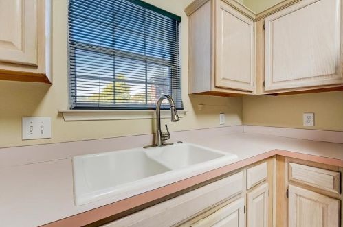 5187 Mdw Ct, Fort Worth TX  76112-3865 exterior