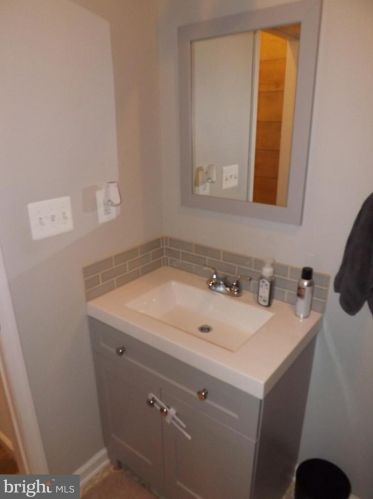 348 Ponds Ct, Berkeley Springs WV  25411-6514 exterior