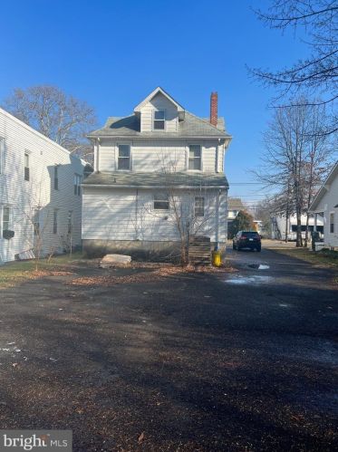 210 White Horse Pike, Camden NJ  08106-1307 exterior