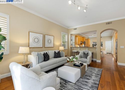 10864 Inspiration Cir, Pleasanton CA  94568-5562 exterior