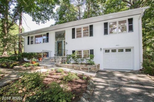 4821 Randolph Dr, Annandale, VA 22003-6224