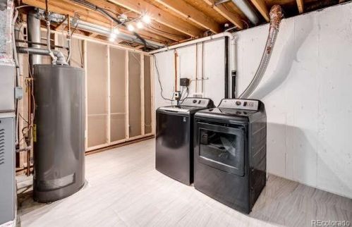 6256 Peakview Pl, Englewood CO 80111-4327 exterior