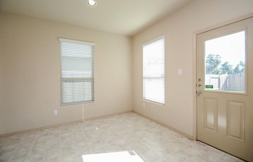 9914 Sterling Place Dr, Conroe TX  77303-2000 exterior
