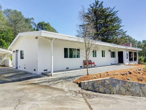 66 Hacienda Cir, Orinda, CA 94563-1735