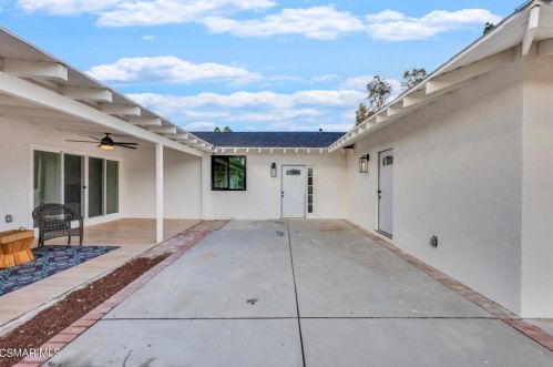 3096 Reservoir Dr, Simi Valley CA  93065-1001 exterior