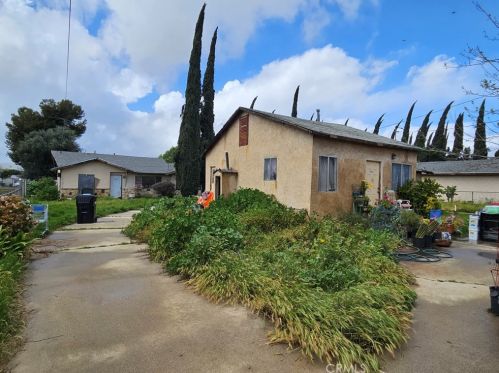 13644 3rd St, Chino, CA 91710-5117