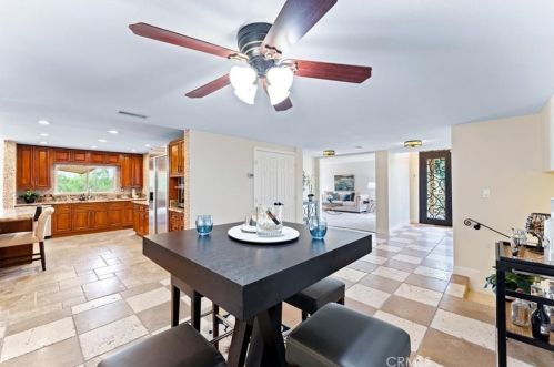 473 Country Hill Rd, Anaheim CA  92808-1353 exterior