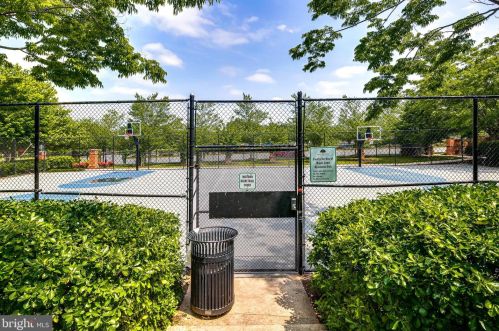 8142 Westside Blvd, Fulton MD  20759-2587 exterior